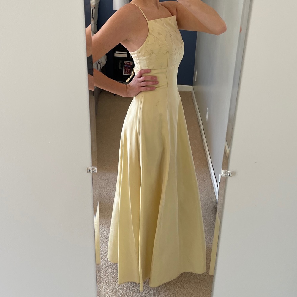 Yellow/gold formal dress